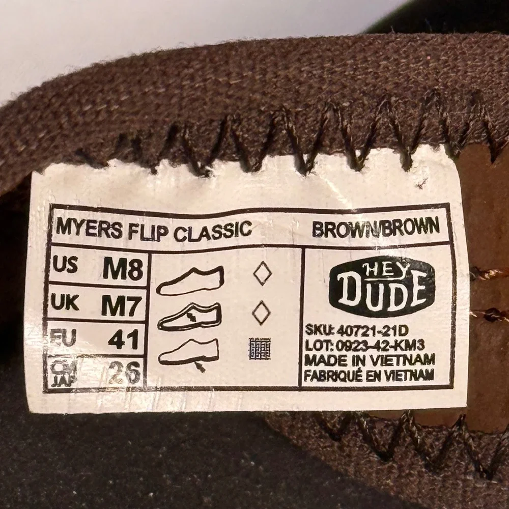 Hey Dude Myers Flip Flops Classic Thong Sandals Mens M8 Brown‎ Leather Strap
